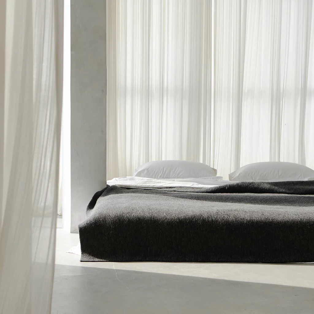 Siempre Speakeasy Recycled Alpaca Blanket - Charcoal, Queen Size