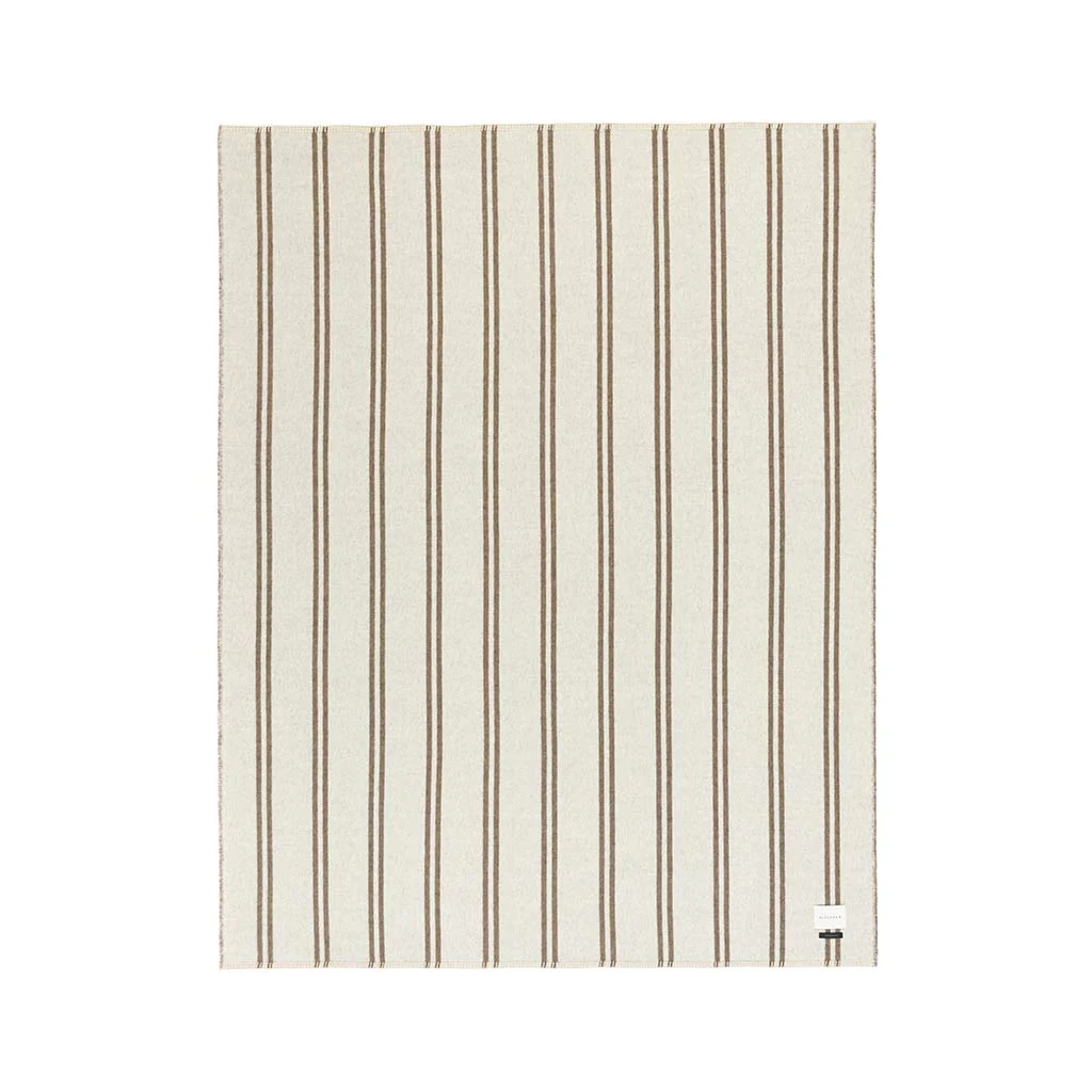 Straits Zero Dye Reversible Alpaca Throw – Ivory/Cacao