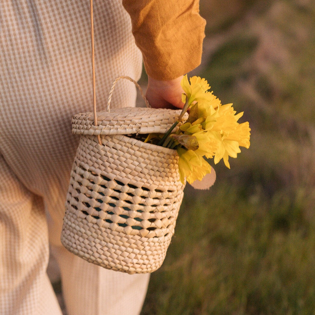 Mercado Lantern Bag