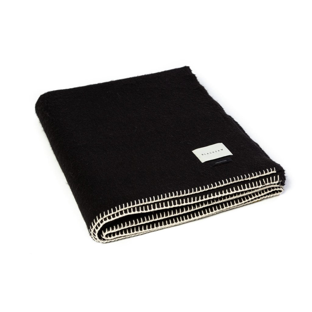 Siempre Speakeasy Recycled Alpaca Blanket - Black