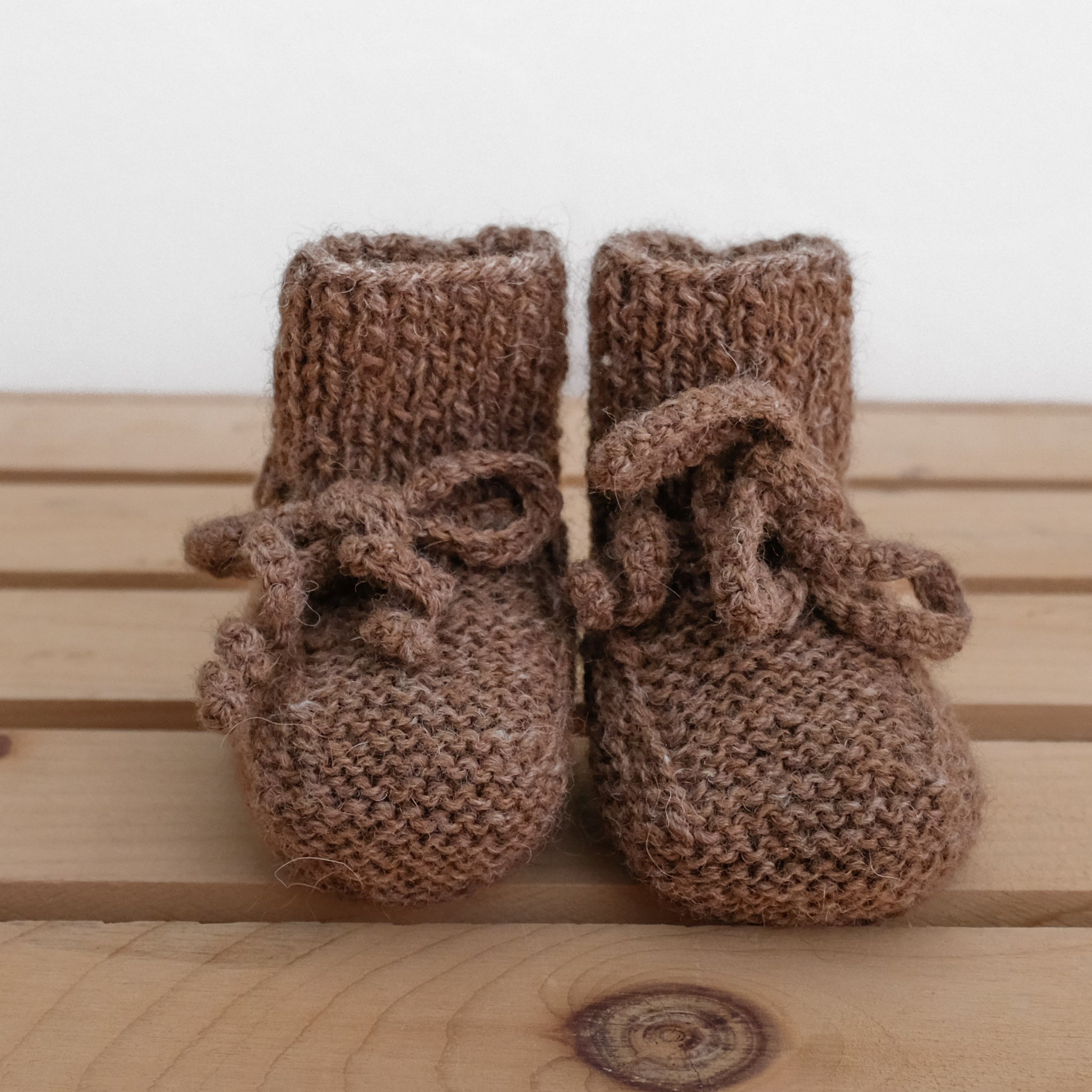 Fluff Alpaca Miriam's Hand-Knit Alpaca Booties