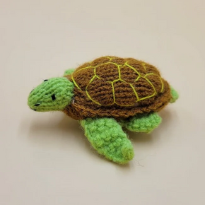 Turtle finger puppet