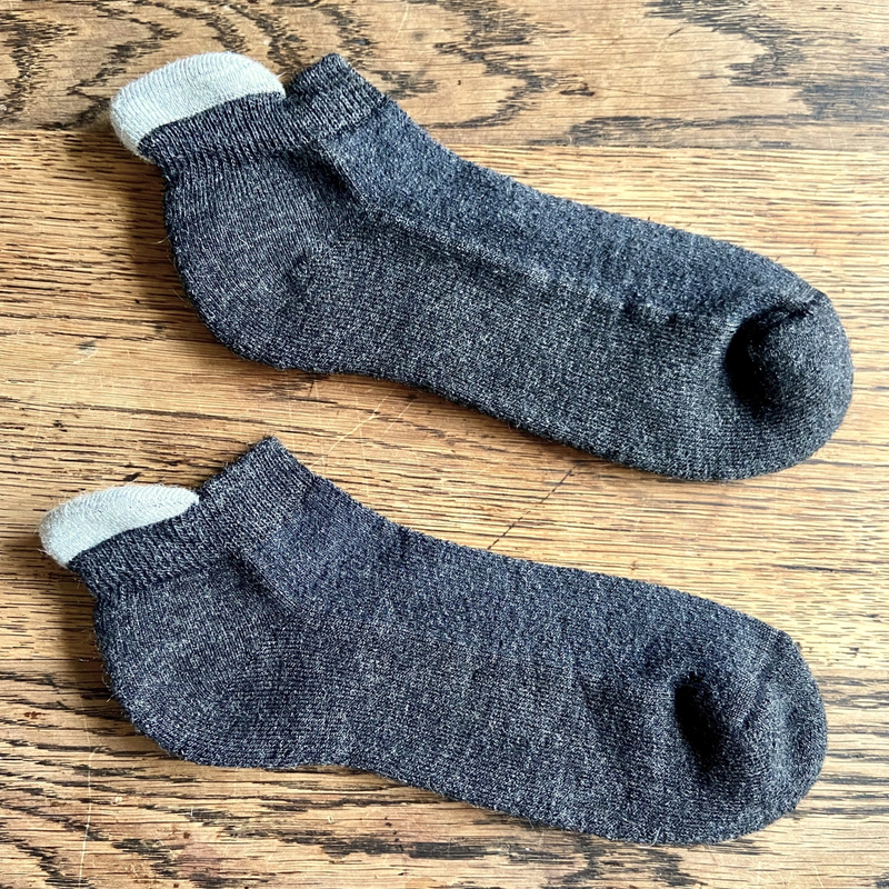 Samantha Holmes Men's Alpaca Running Socks