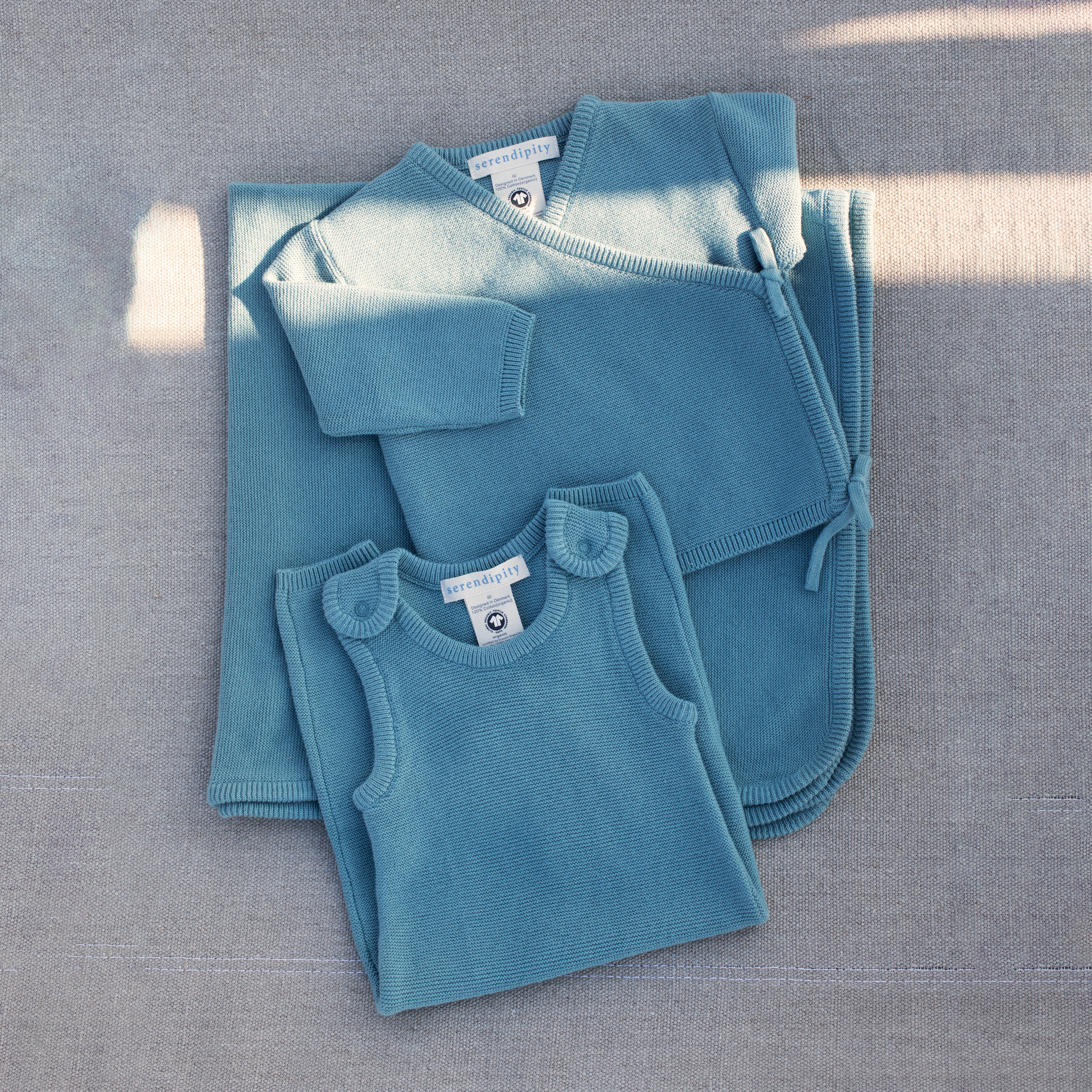 Serendipity Newborn Knit Organic Cotton Gift Set