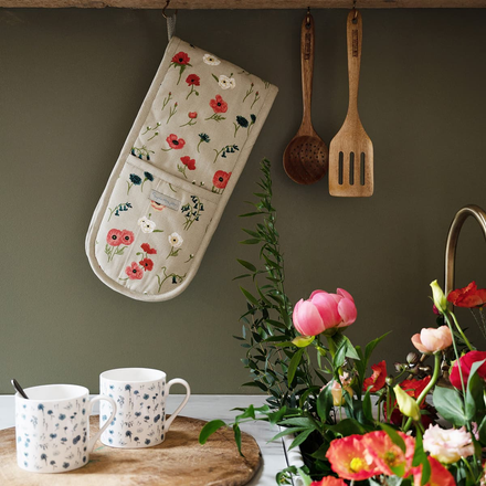 Sophie Allport Poppy Meadow Double Oven Glove