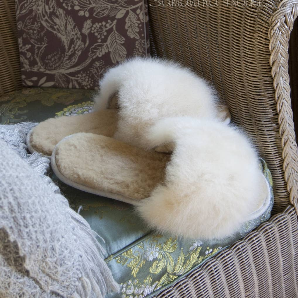 Alpaca Fur Slides