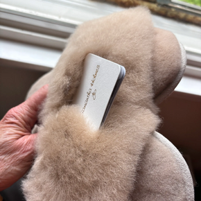 Alpaca Fur Slides