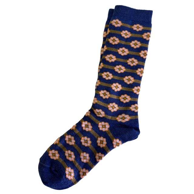 Daisy Print Alpaca Socks