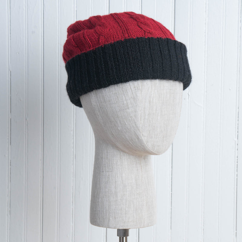 Reversible Cable Knit Hat