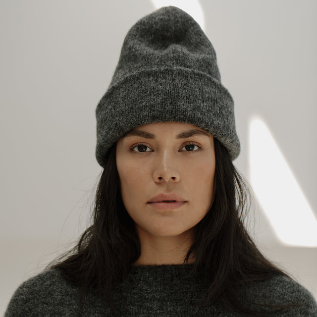 Bare Knitwear Andes Beanie in Lichen