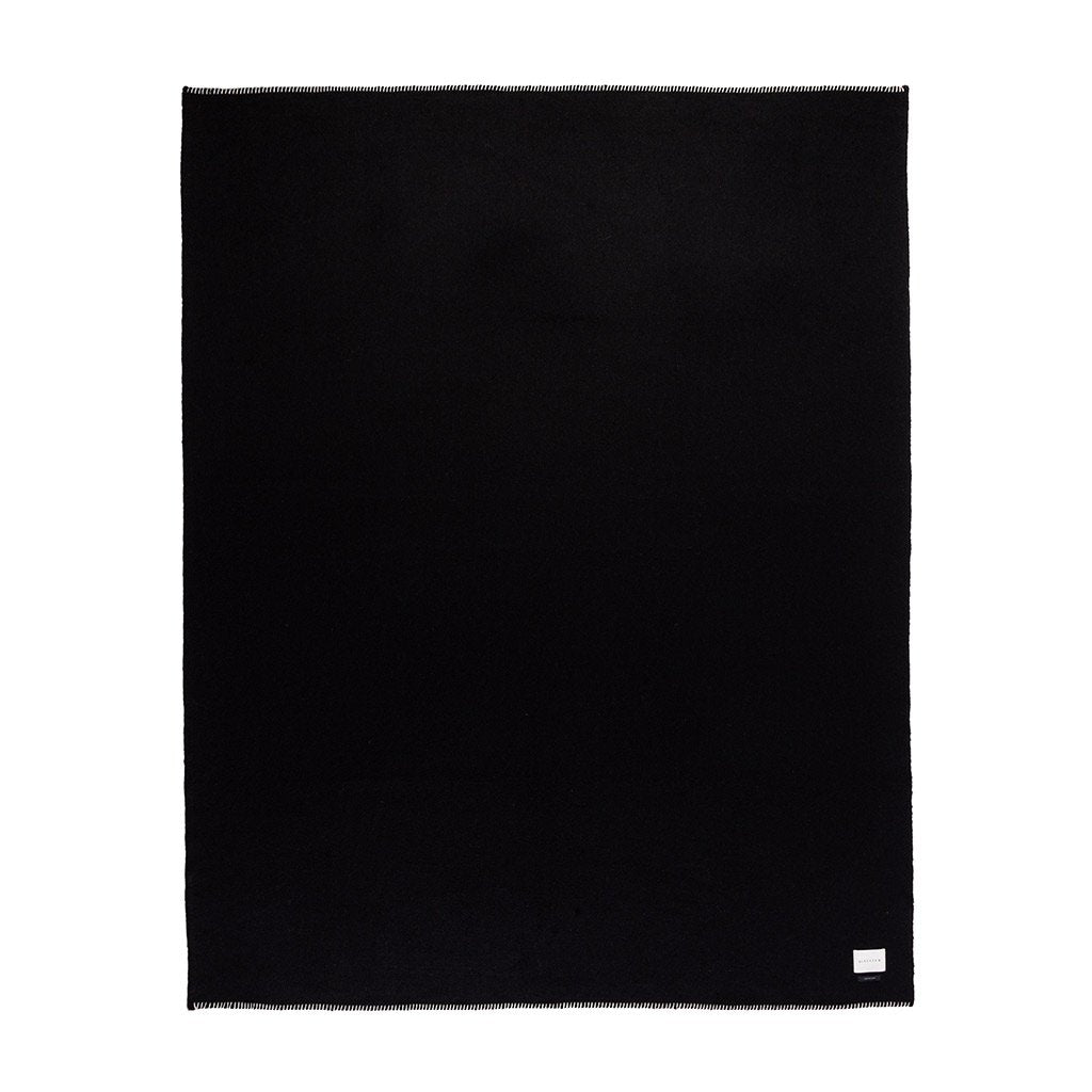 Siempre Speakeasy Recycled Alpaca Blanket - Black
