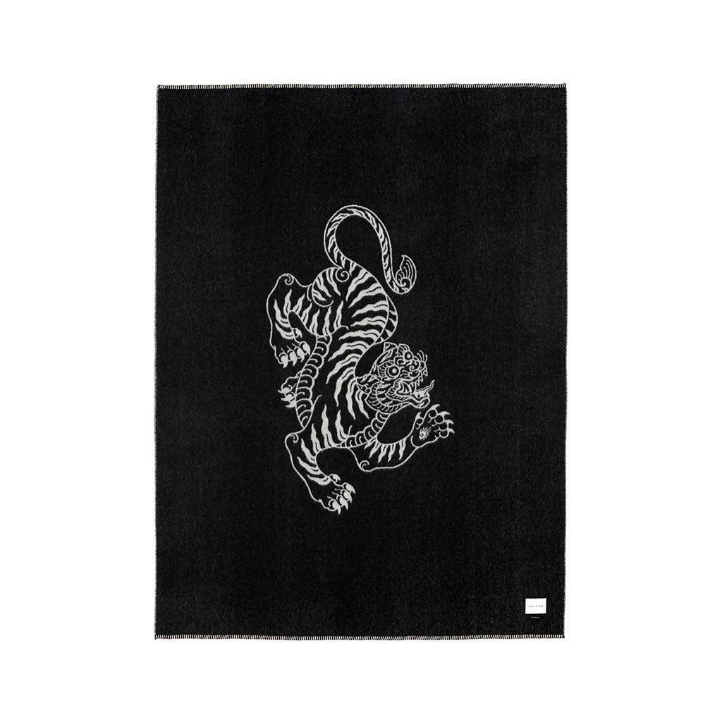 Voodoo Reversible Alpaca Throw