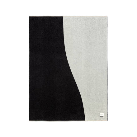 Blacksaw Yin Reversible Throw