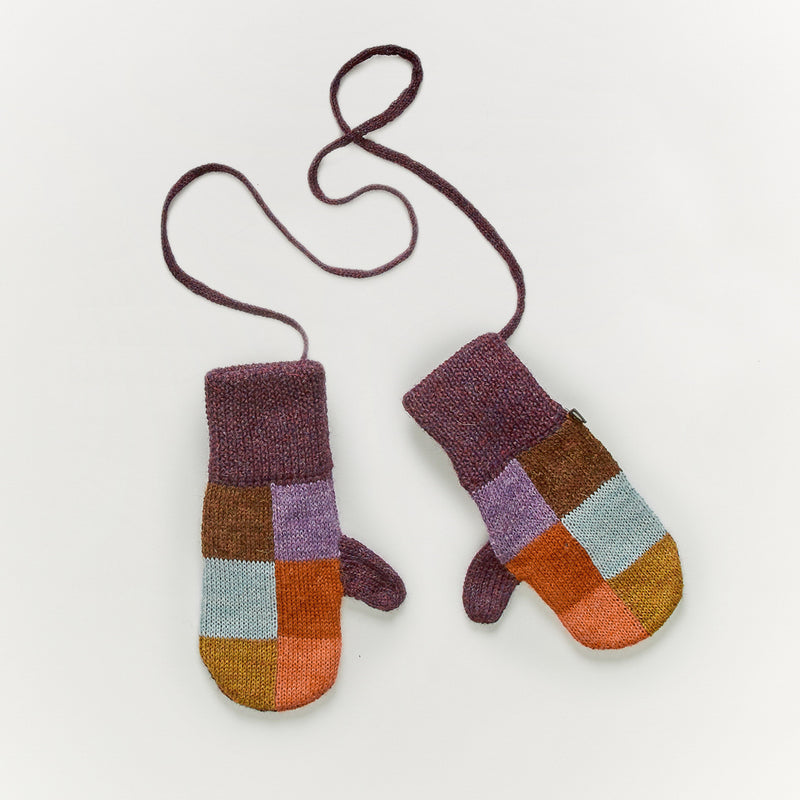 Oeuf Patchwork Mittens